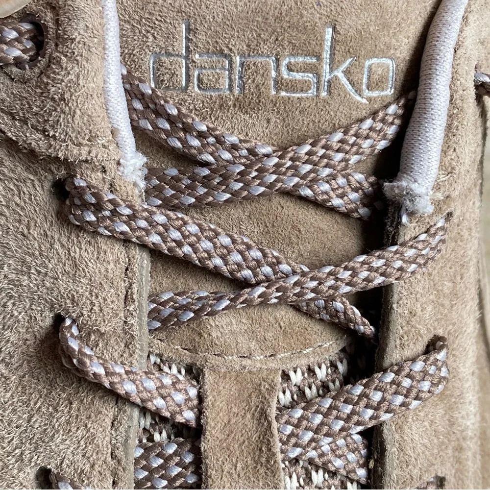Dansko Paisley Walnut Waterproof Sneaker Vibram Sole Hiking Walking 41 - 10 US - Picture 3 of 9